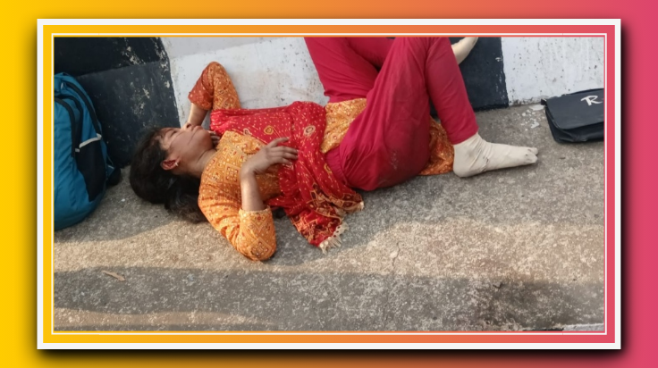 अनियन्त्रित होकर आटो पल्टा,दो छात्रा घायल