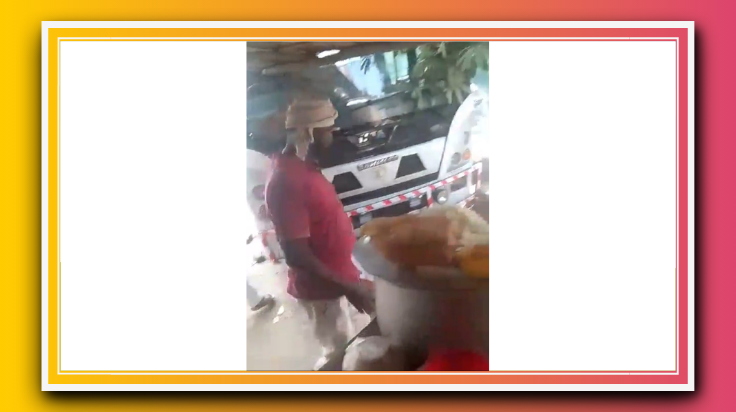 कर्नलगंज में अनियंत्रित बस ने मचाया कहर,बाइक को रौंदते हुए होटल में जा घुसी