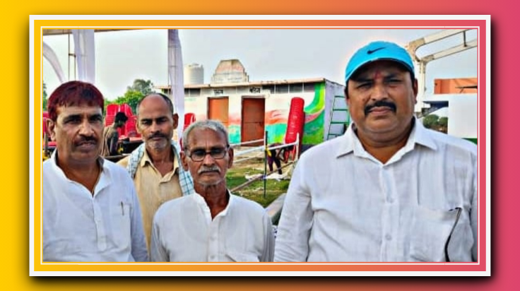 कारगिल शहीद राम समुझ यादव के गांव पहुंचकर आईजी प्रमुख संजय कुमार पांडे ने 30 अगस्त शहीद मेला कार्यक्रमों की जानकारी ली।